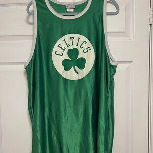 Reebok XL Vintage-Style Boston Celtics NBA Tank Jersey